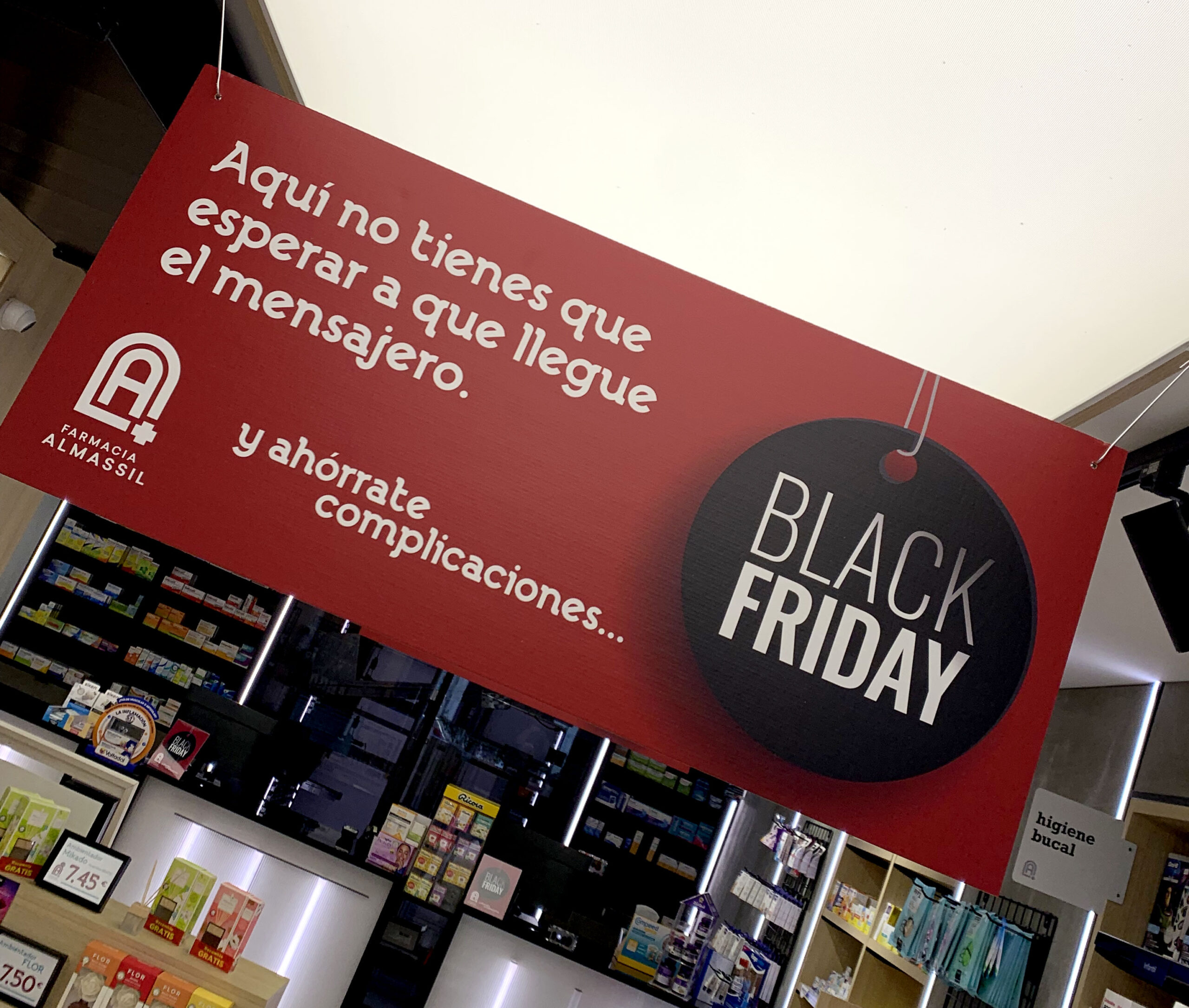 Ni tan black, ni tan Friday.